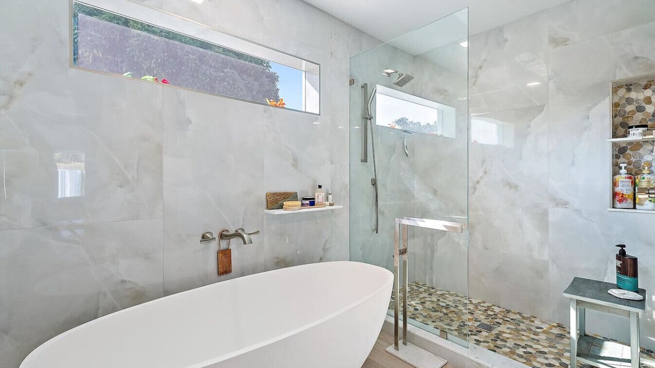Photo of Bathroom in BallenIsles