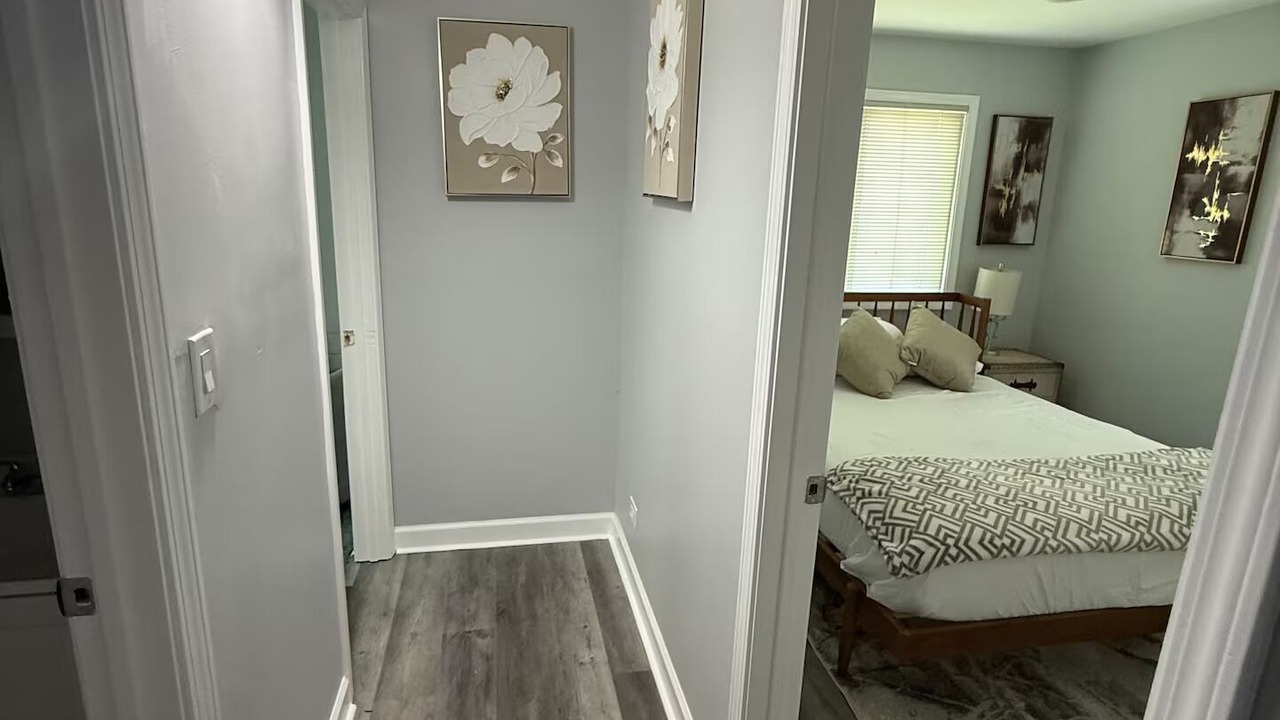 Photo of Bedroom in River Grove