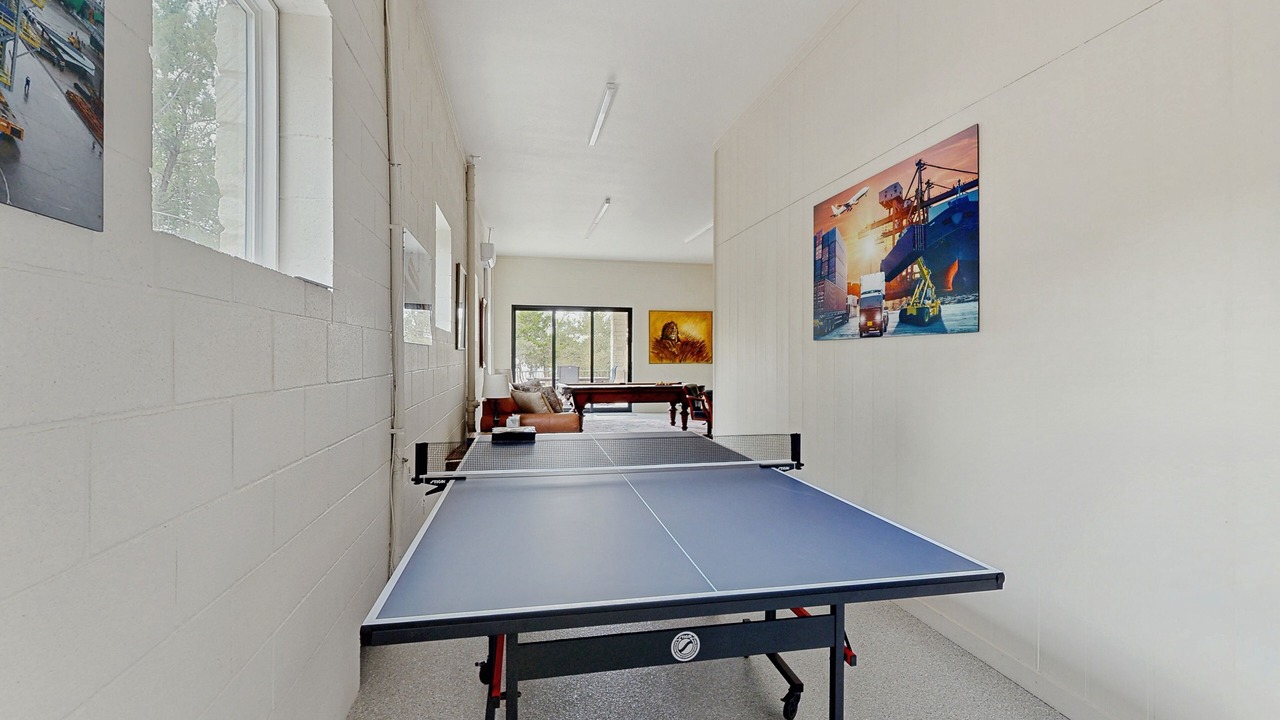 Photo of Bedroom in Point Venture
