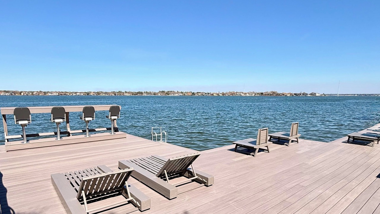Photo of Patio Balcony in Walden on Lake Conroe