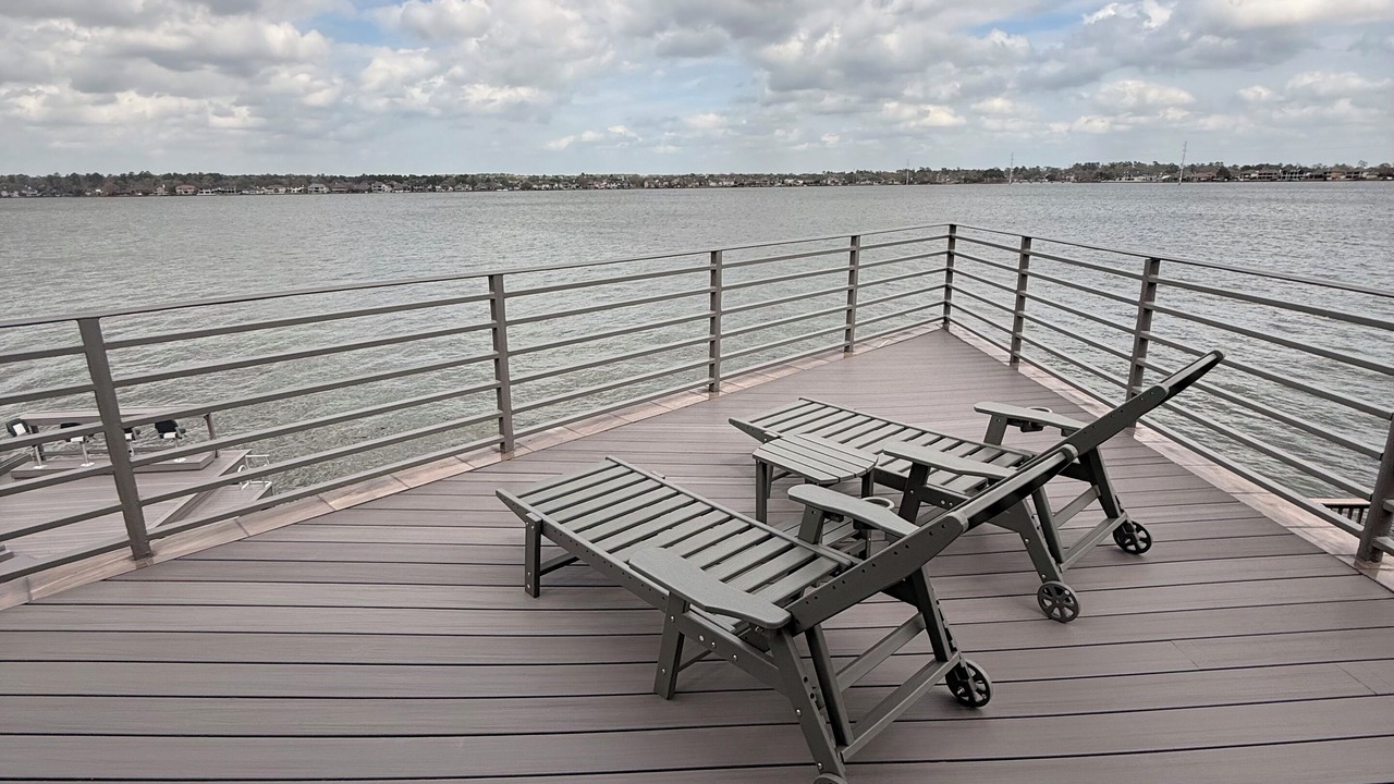 Photo of Patio Balcony in Walden on Lake Conroe