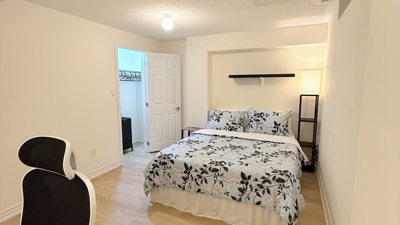 Photo of Bedroom in Durham Region