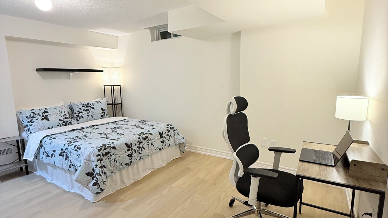 Photo of Bedroom in Durham Region