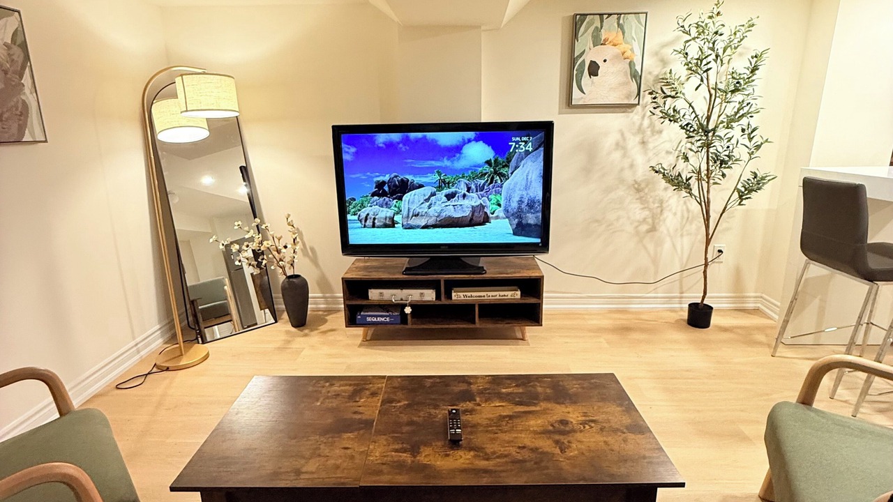 Photo of Livingroom in Durham Region