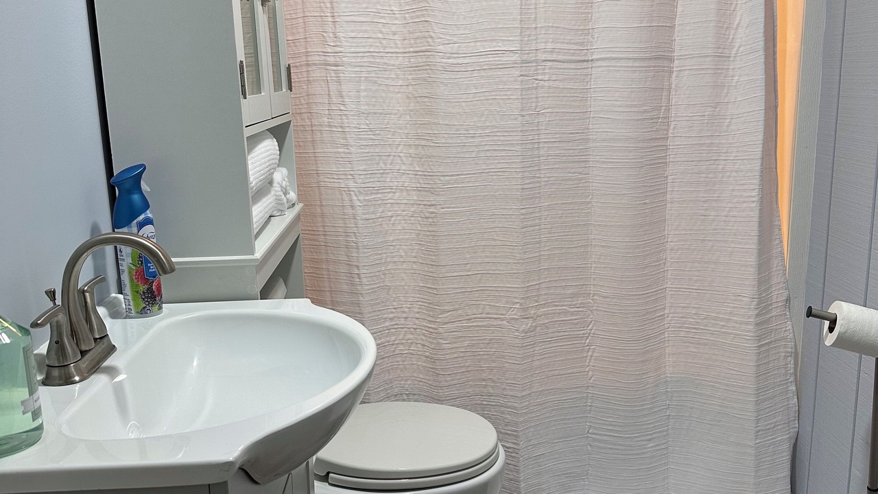 Photo of Bathroom in Idaville