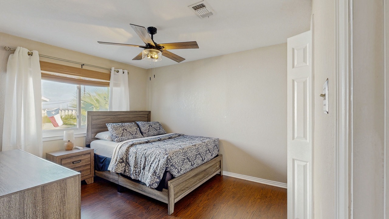 Photo of Bedroom in La Marque