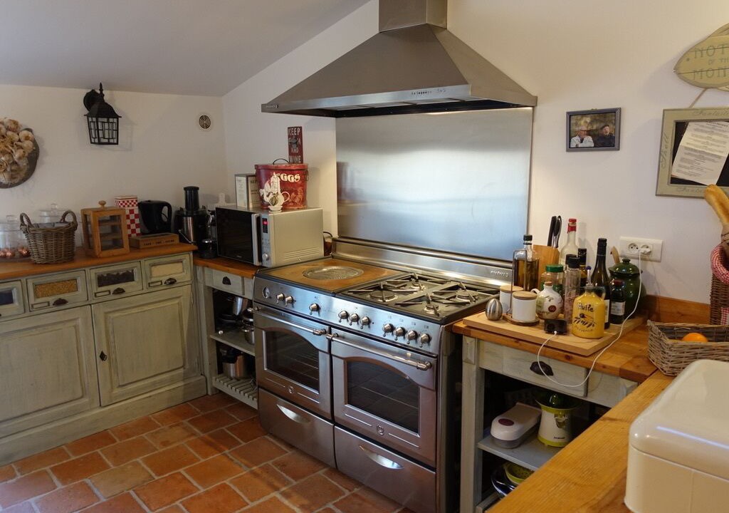 Photo of Kitchen in Cucuron