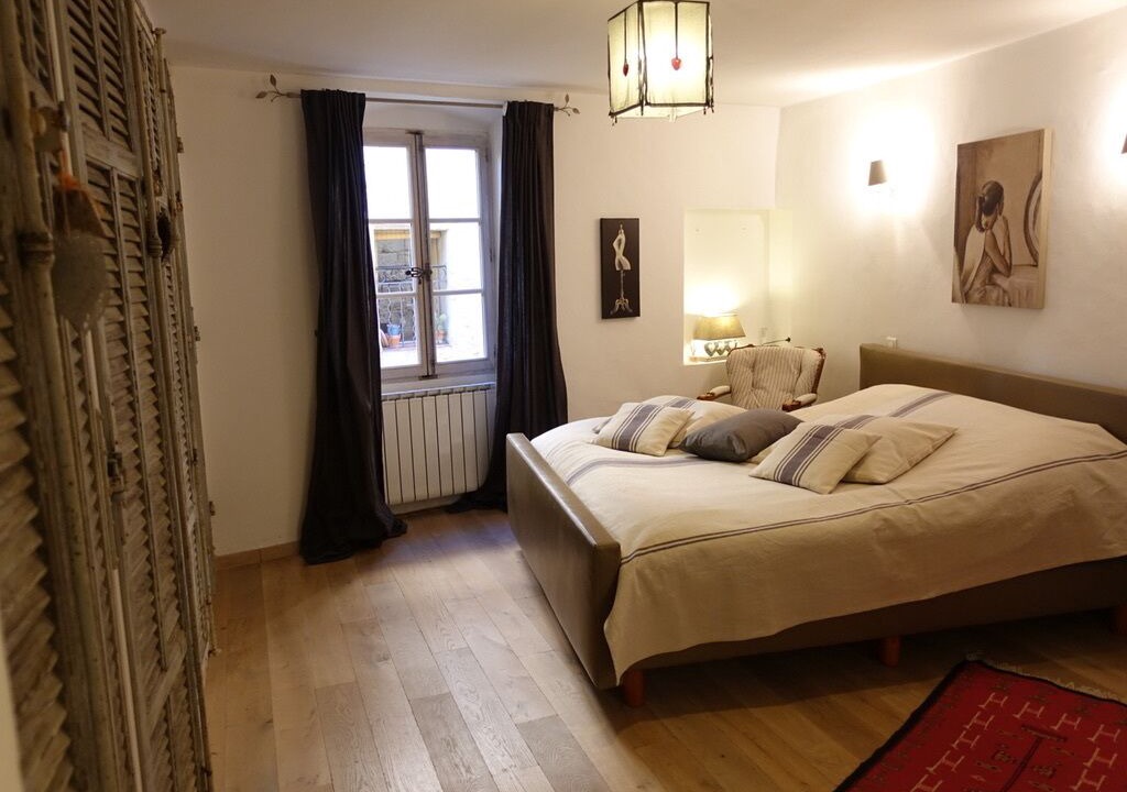Photo of Bedroom in Cucuron