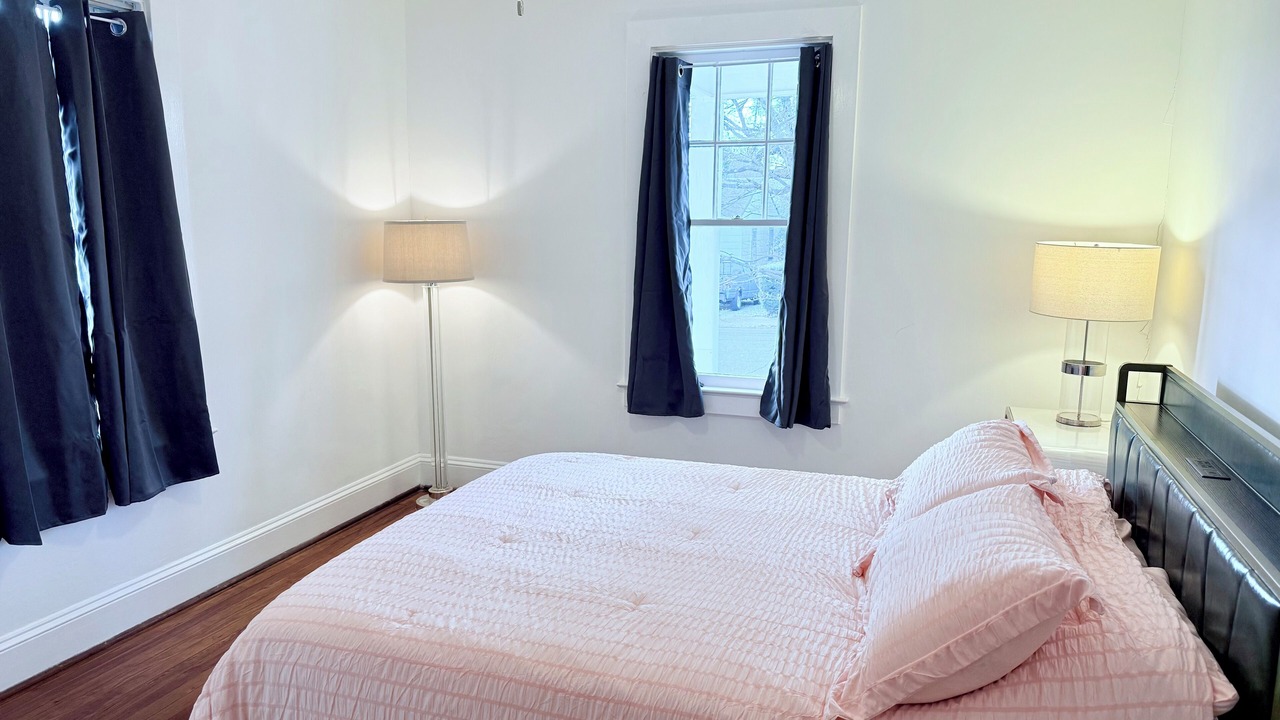 Photo of Bedroom in Belmont