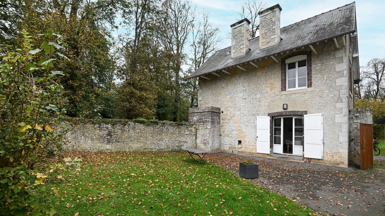 Photo of Outdoor in Ryes