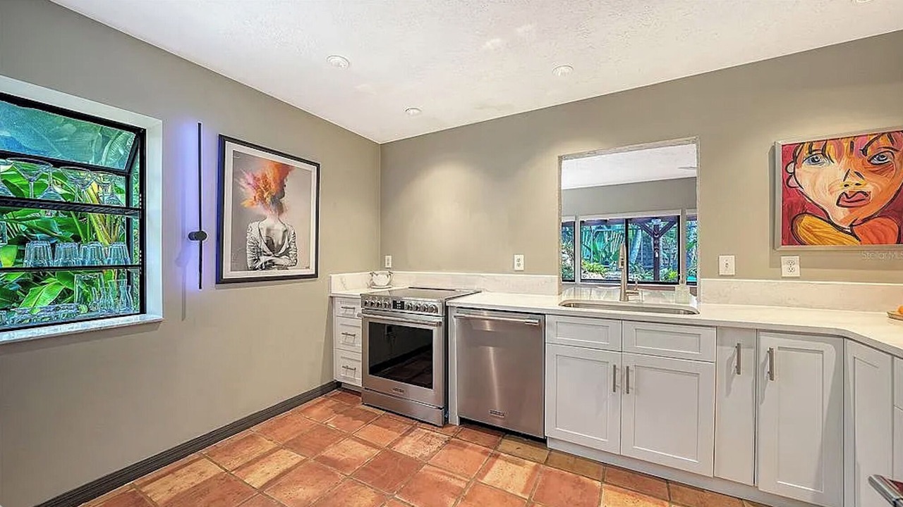 Photo of Kitchen in Indian Beach Sapphire Shores