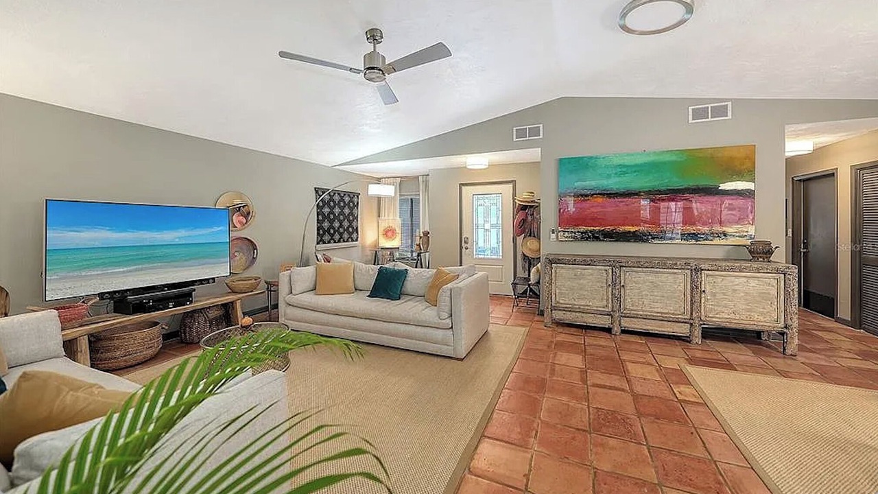 Photo of Livingroom in Indian Beach Sapphire Shores