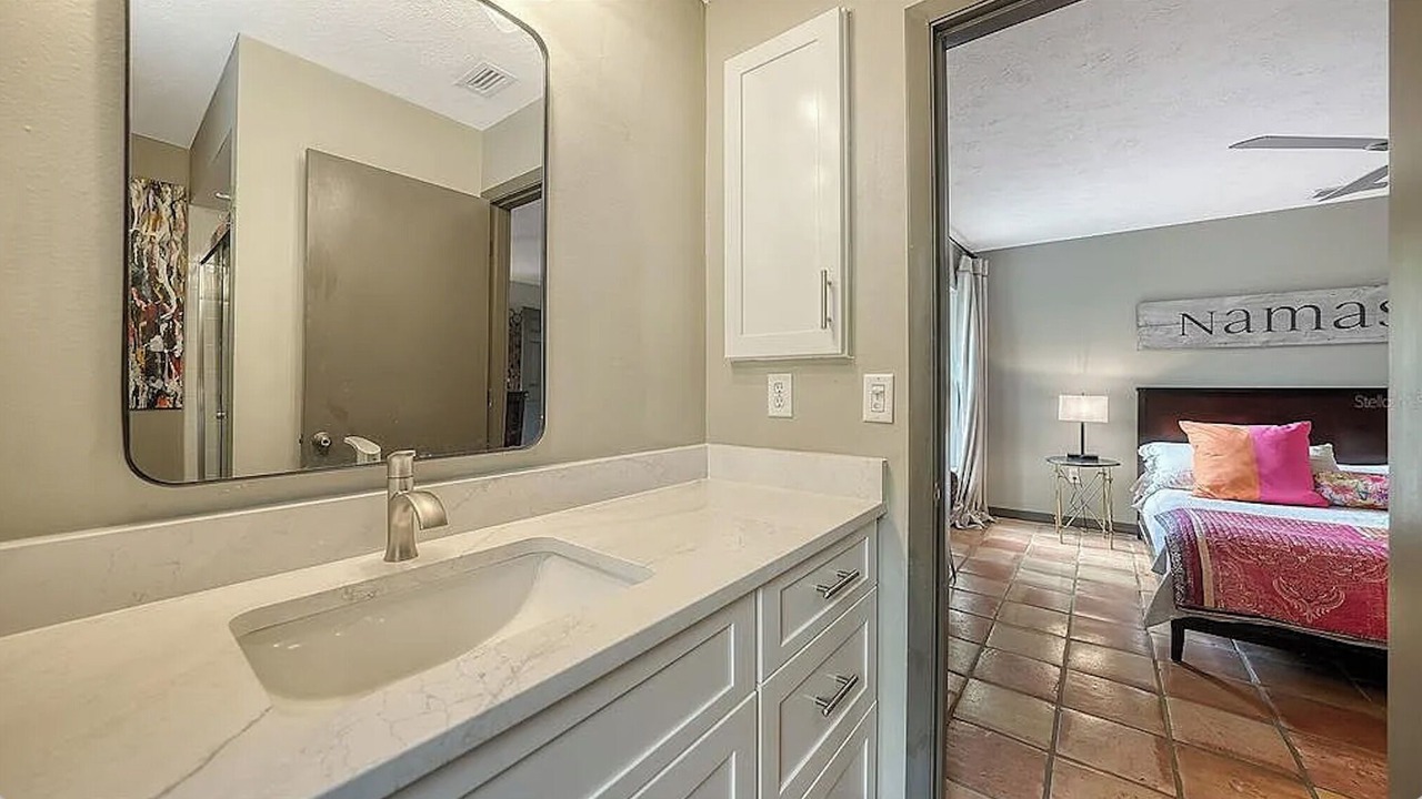 Photo of Bathroom in Indian Beach Sapphire Shores