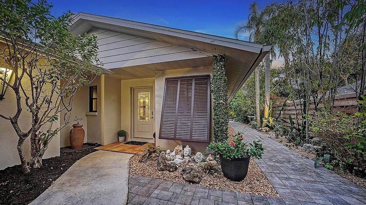 Photo of Outdoor in Indian Beach Sapphire Shores