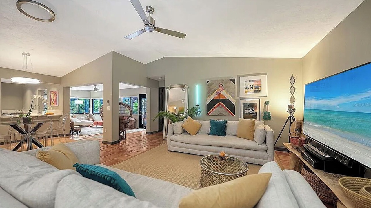 Photo of Livingroom in Indian Beach Sapphire Shores