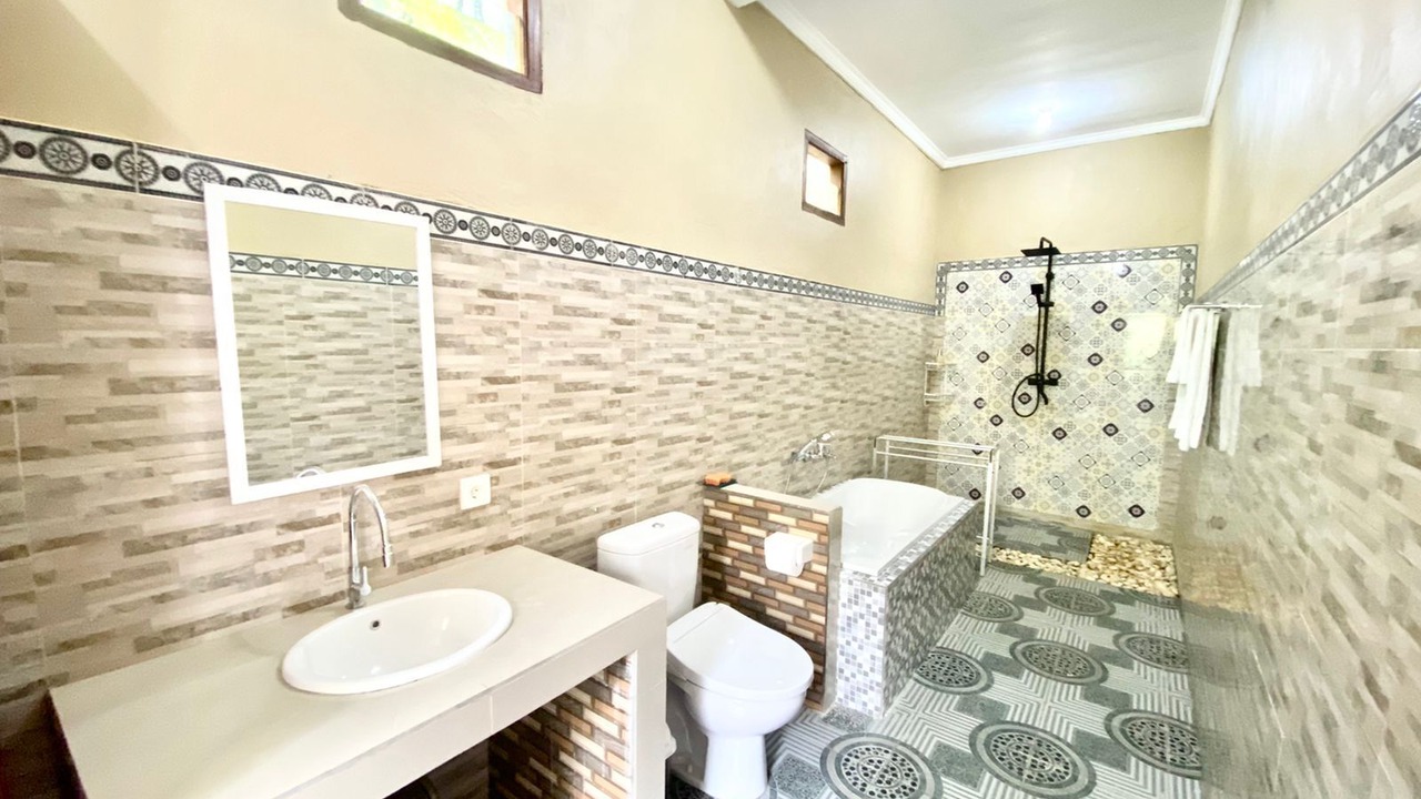 Photo of Bathroom in Sambahan
