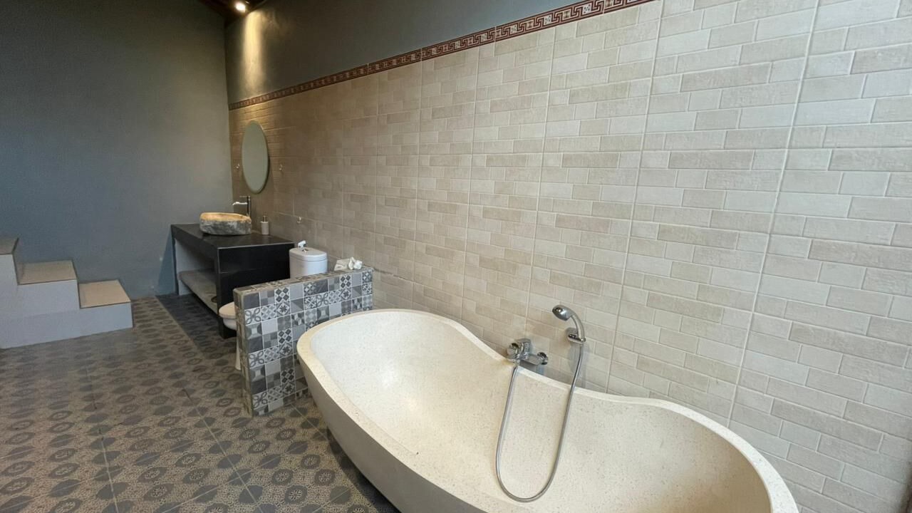 Photo of Bathroom in Sambahan