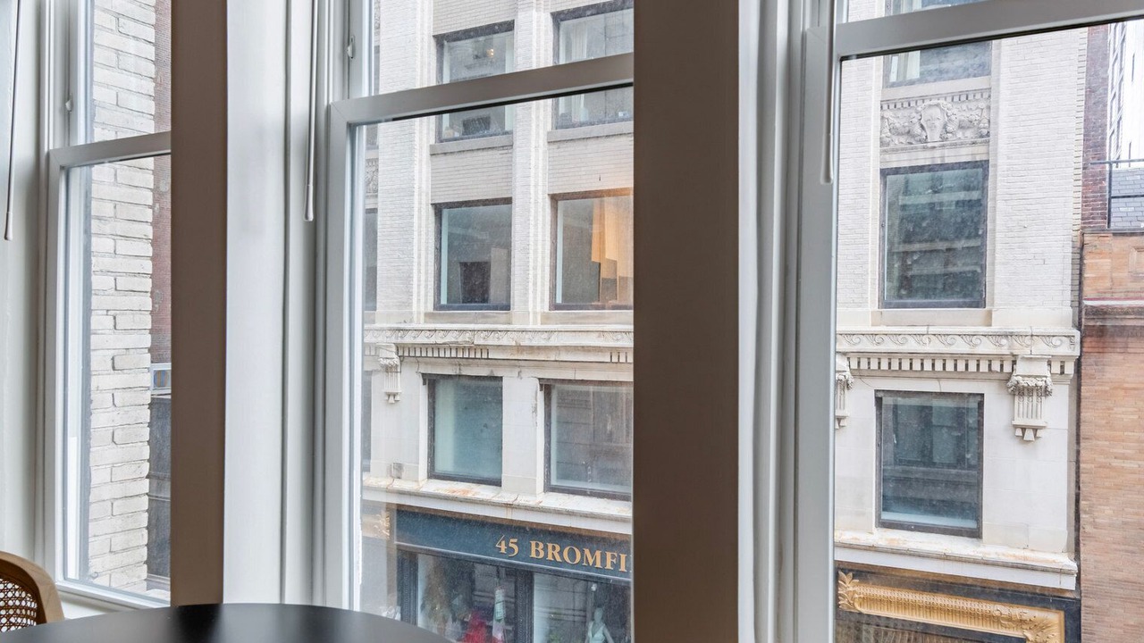 Photo of Others in Downtown Boston