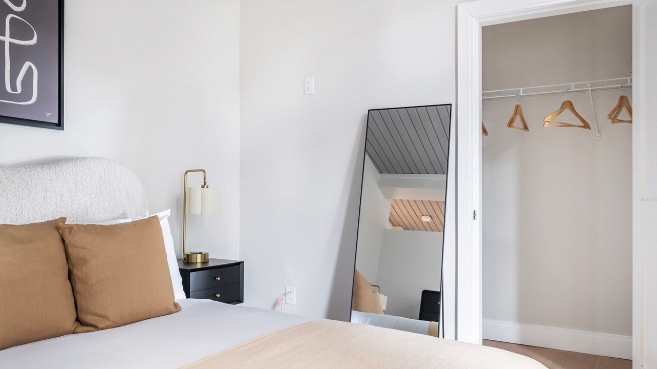 Photo of Bedroom in Downtown Boston