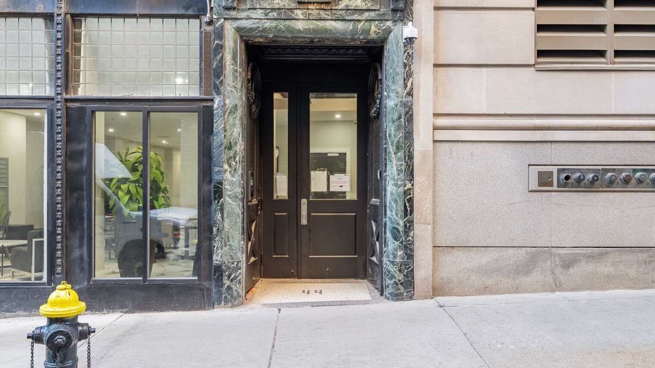 Photo of Outdoor in Downtown Boston