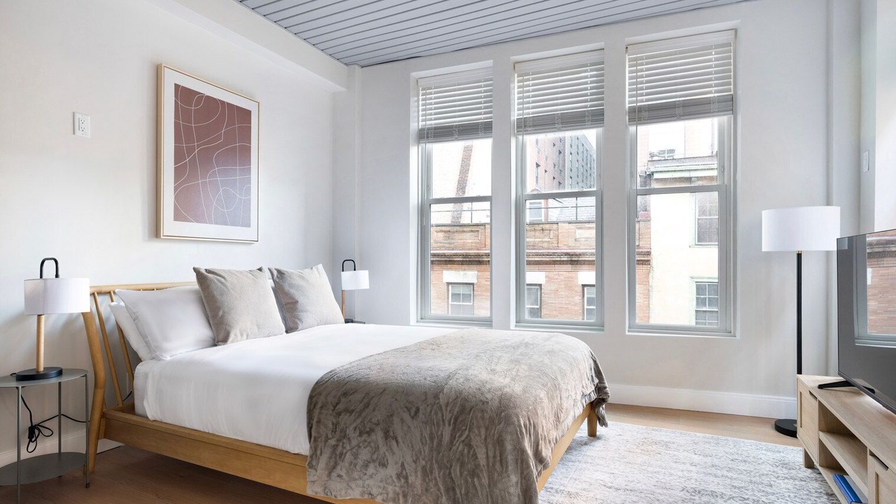 Photo of Bedroom in Downtown Boston