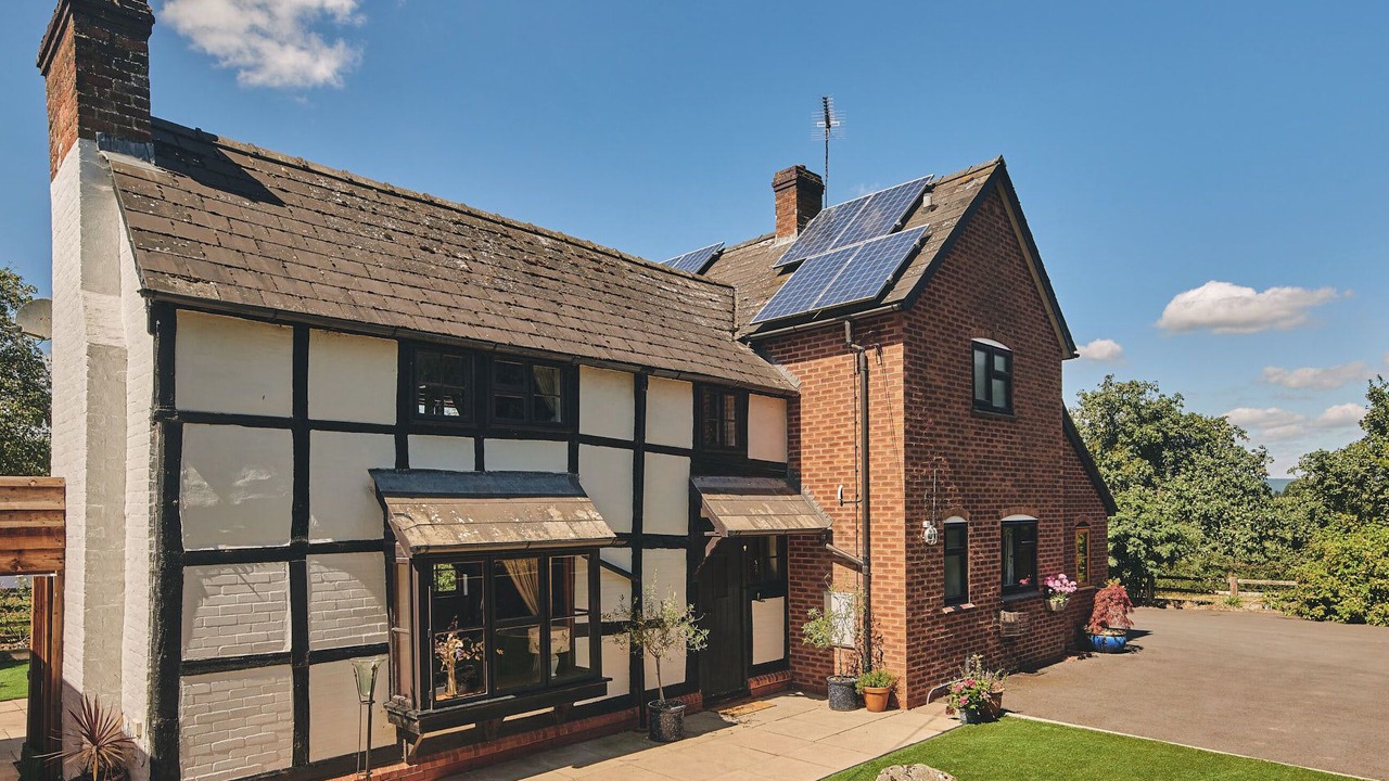 Photo of Others in Pembridge