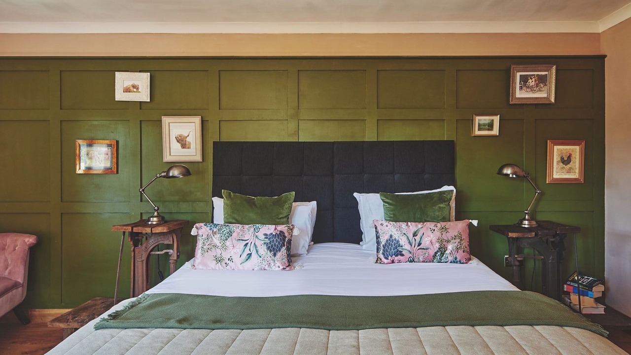 Photo of Others in Pembridge