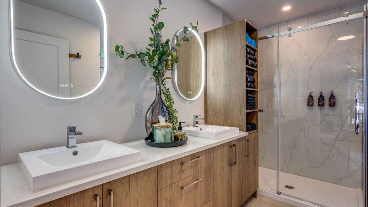 Photo of Bathroom in Saint Come