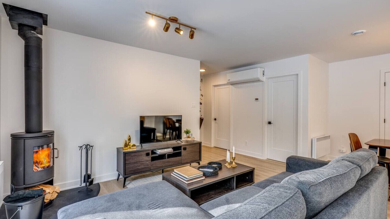 Photo of Livingroom in Saint Come