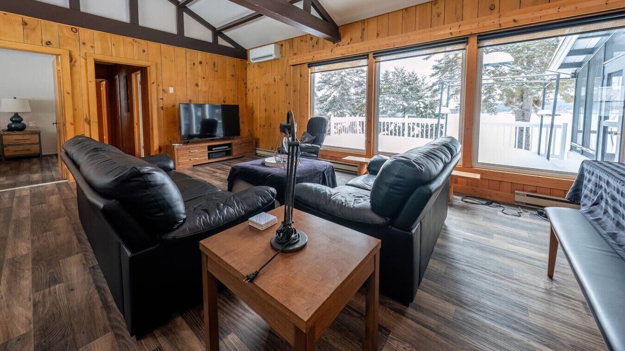 Photo of Livingroom in Madawaska County