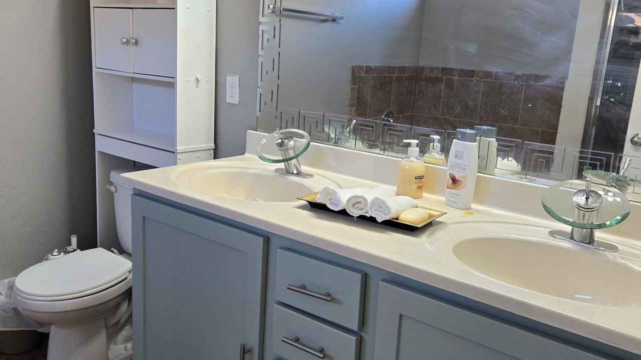 Photo of Bathroom in Moore