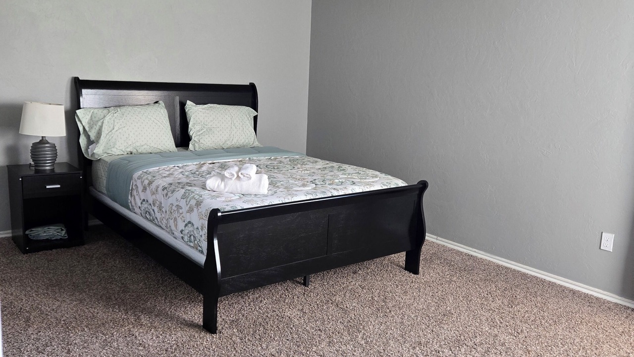 Photo of Bedroom in Moore
