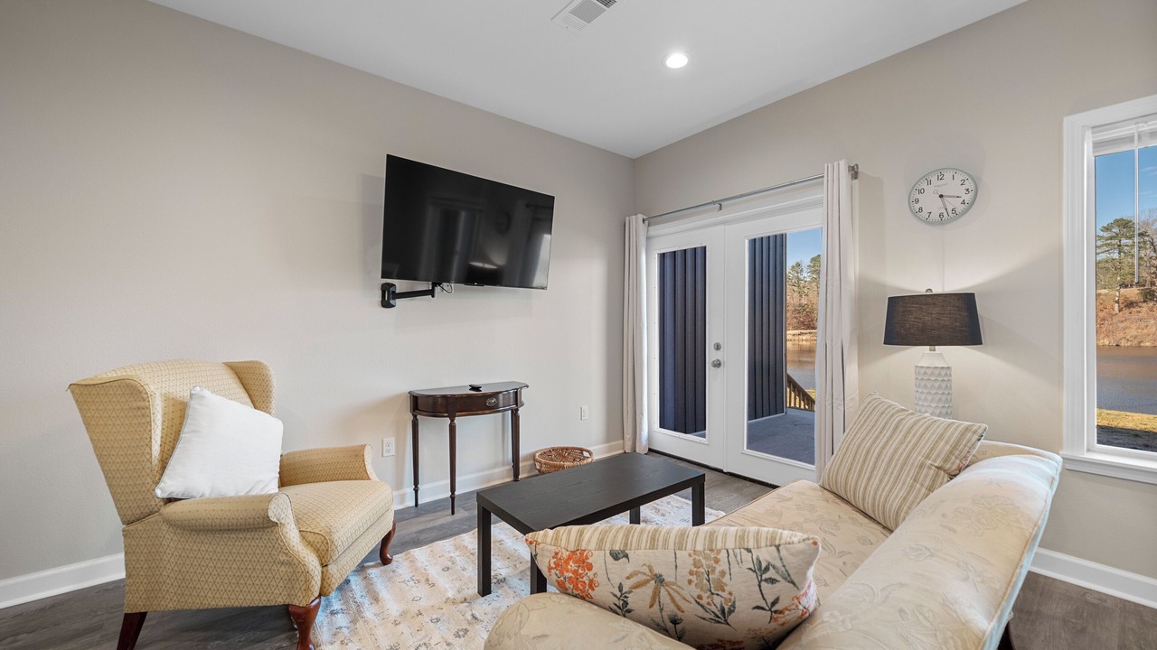 Photo of Livingroom in Jones Mills