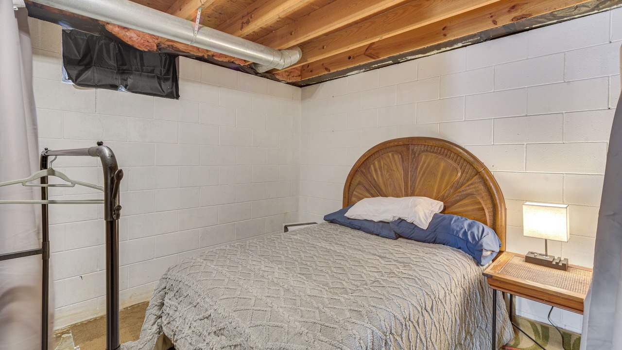 Photo of Bedroom in Siren
