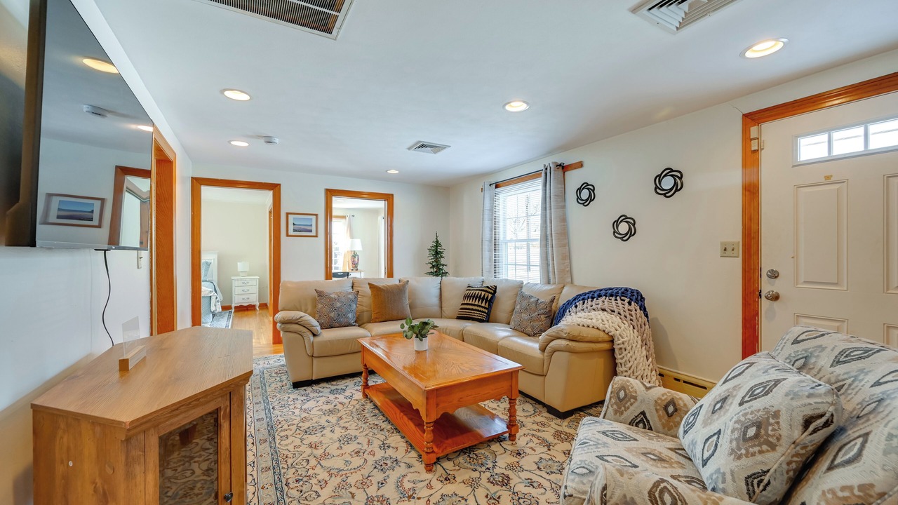 Photo of Livingroom in Hadley