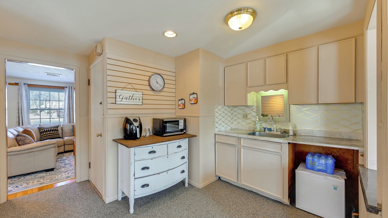 Photo of Kitchen in Hadley