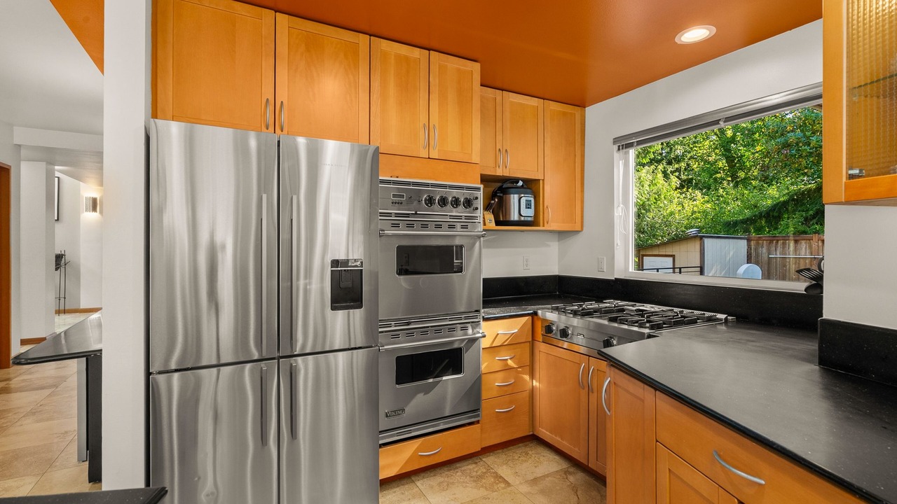 Photo of Kitchen in Northeast Tacoma