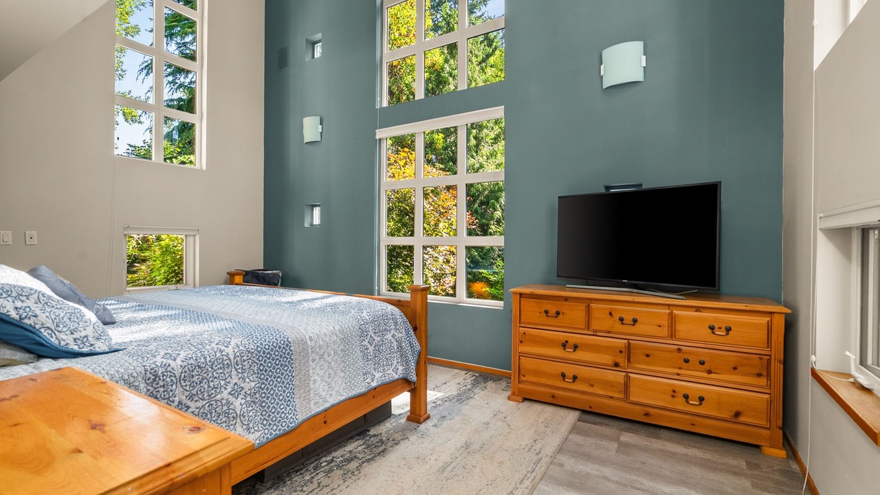 Photo of Bedroom in Northeast Tacoma