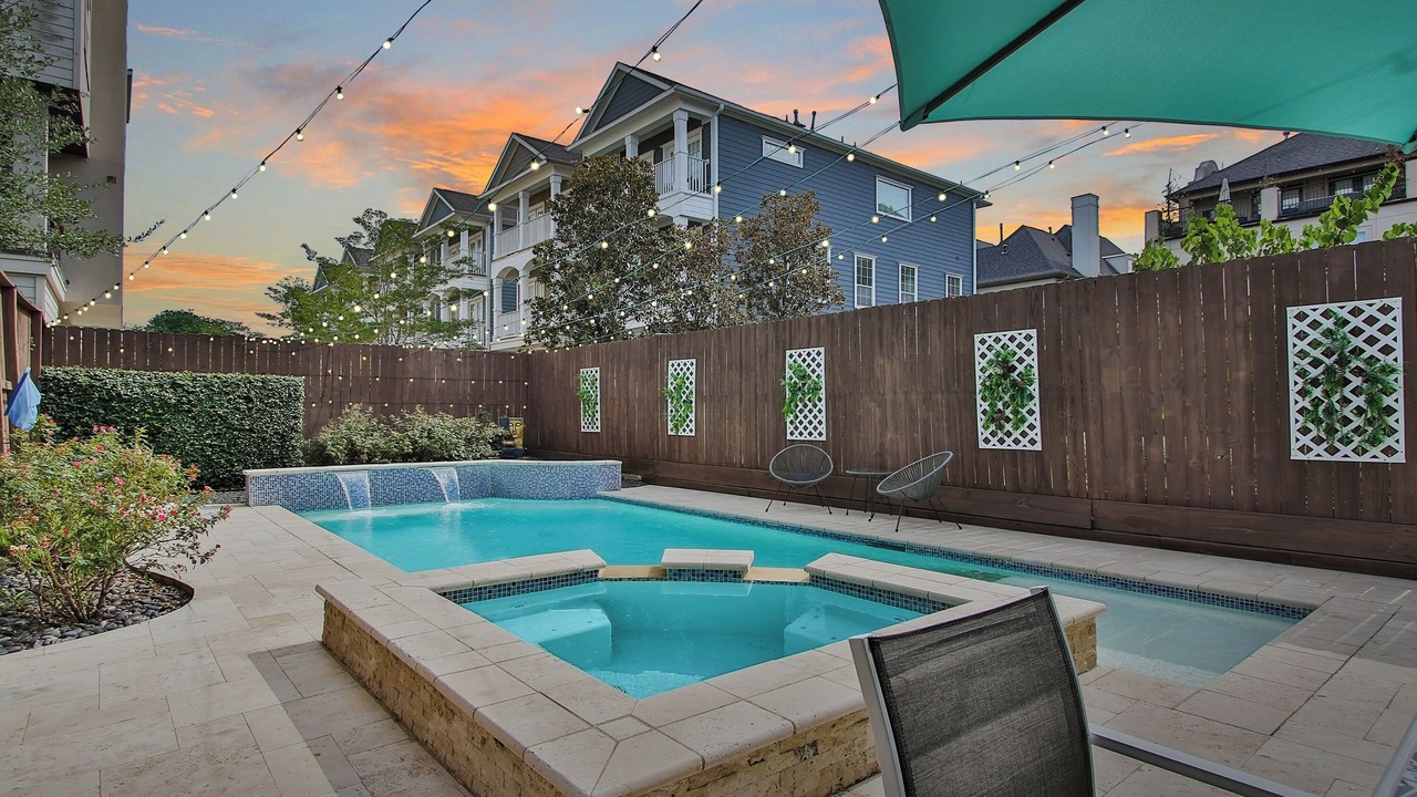 Photo of Outdoor in Shady Acres