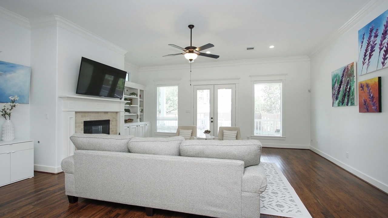Photo of Bedroom in Shady Acres