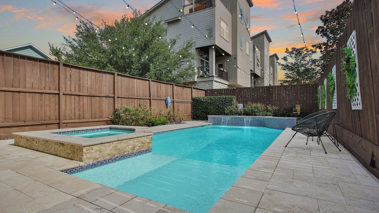 Photo of Outdoor in Shady Acres