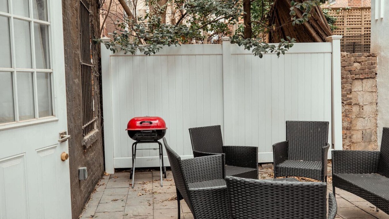 Photo of Patio Balcony in Kips Bay