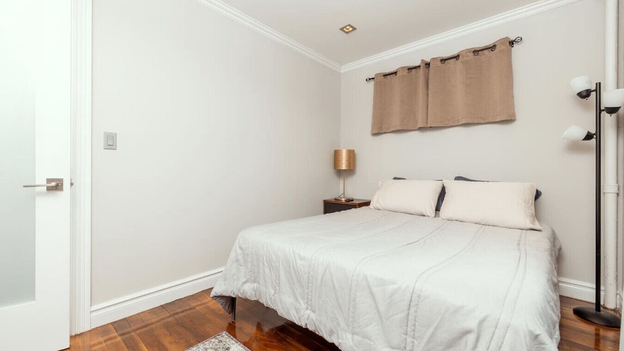 Photo of Bedroom in Kips Bay