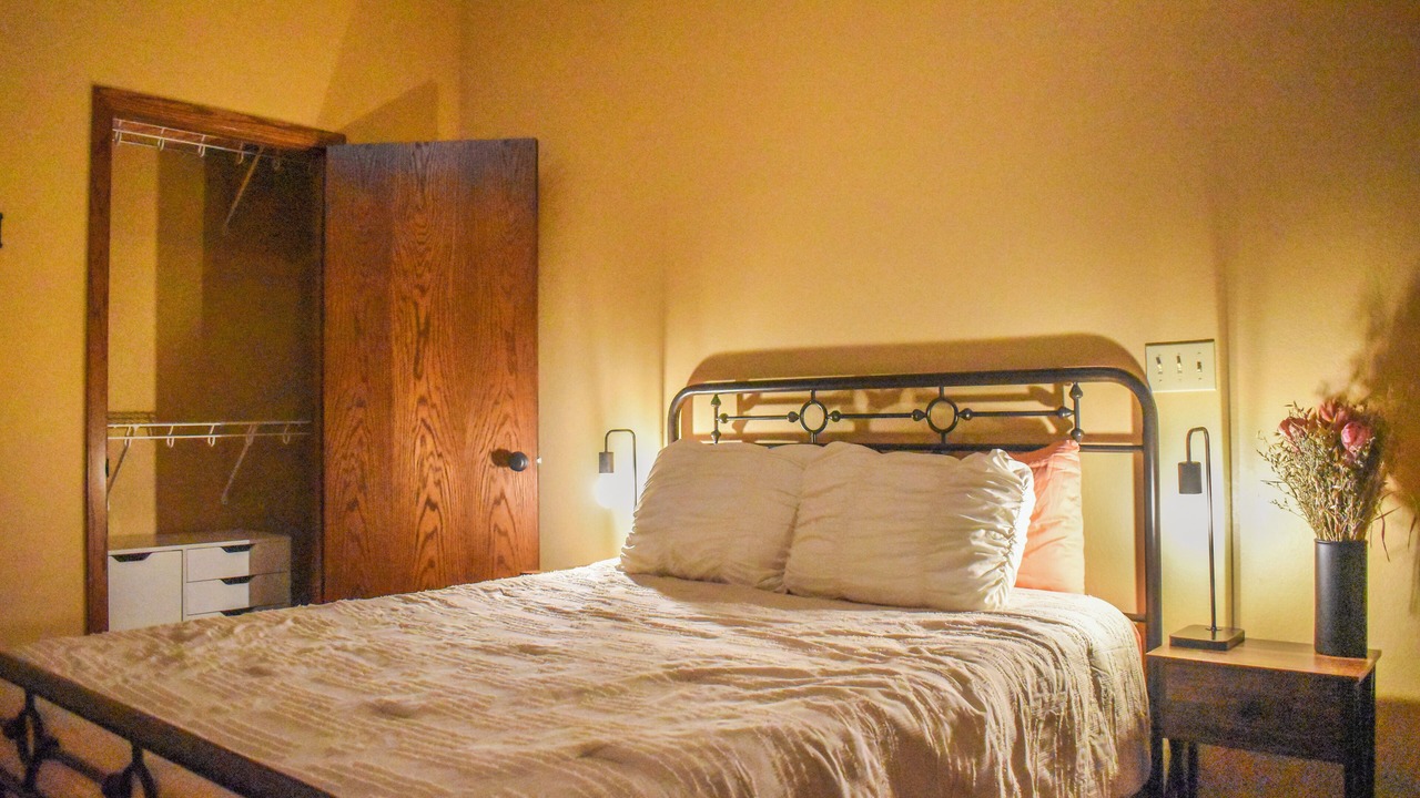 Photo of Bedroom in Neosho