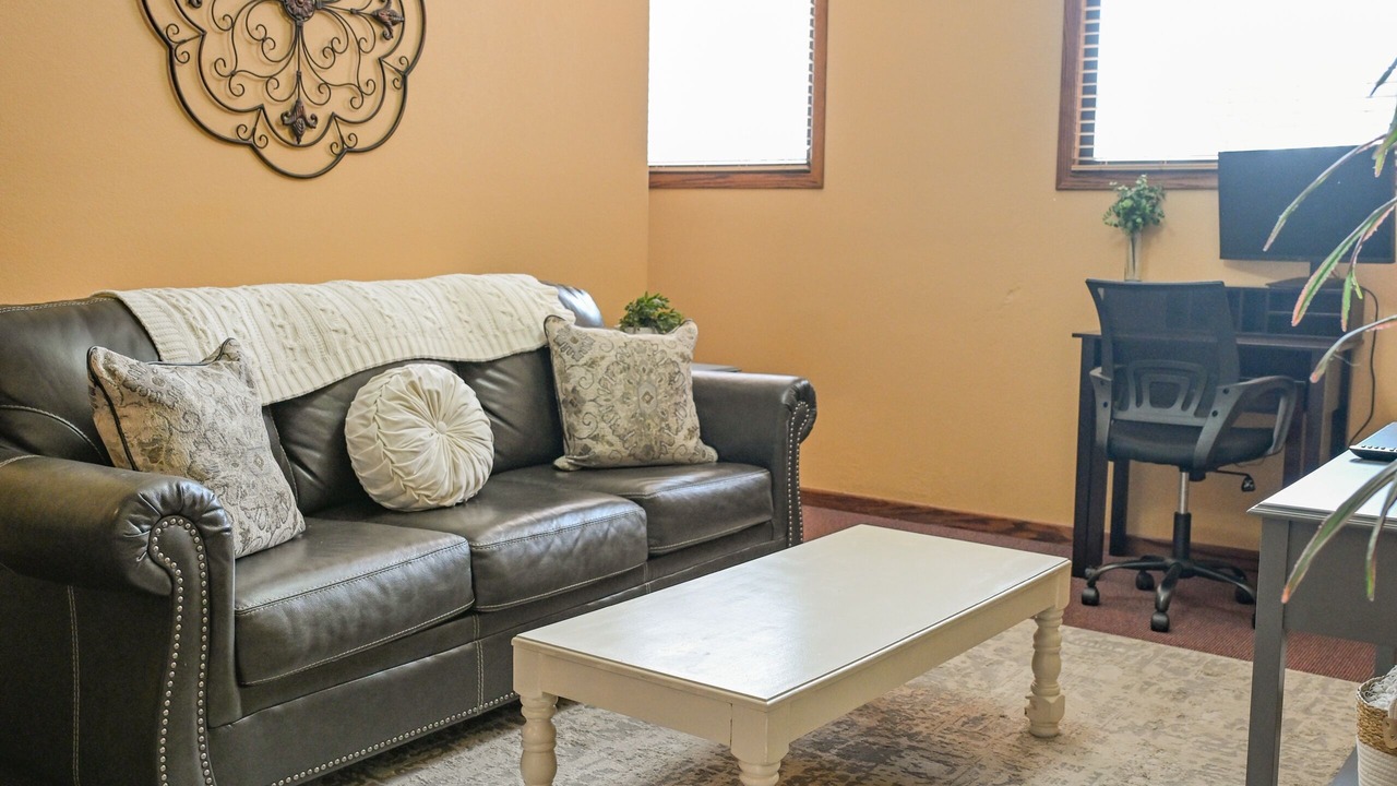 Photo of Livingroom in Neosho
