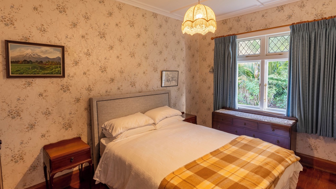 Photo of Bedroom in Urenui