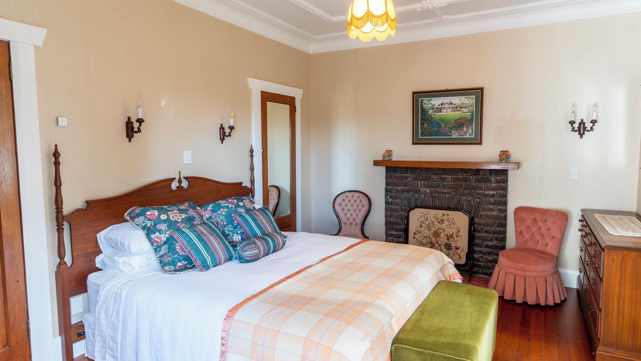 Photo of Bedroom in Urenui