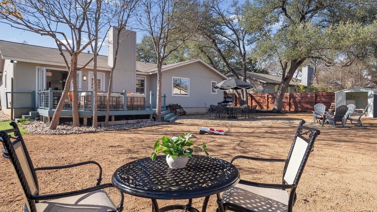 Photo of Outdoor in Springwoods