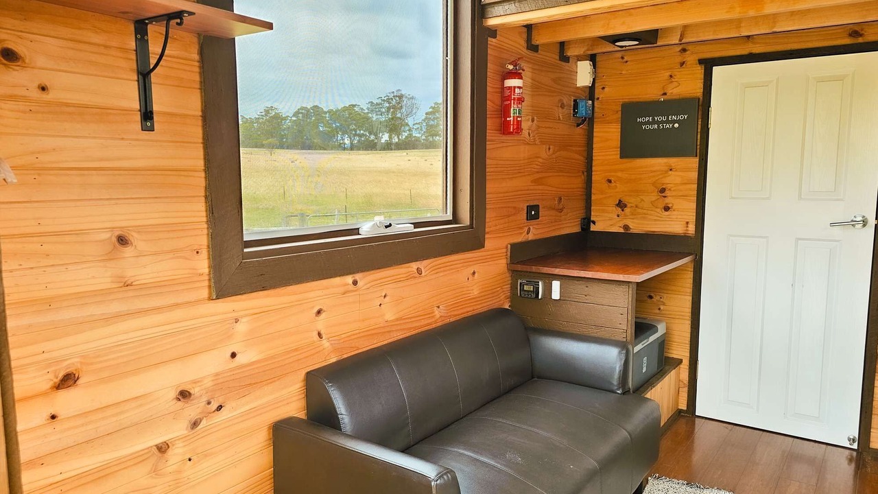 Photo of Livingroom in Staughton Vale