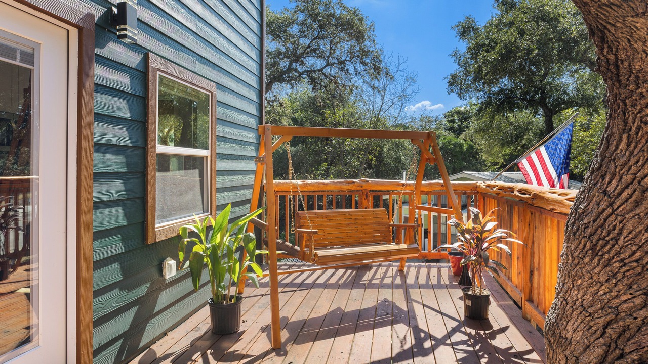 Photo of Outdoor in Lakehills
